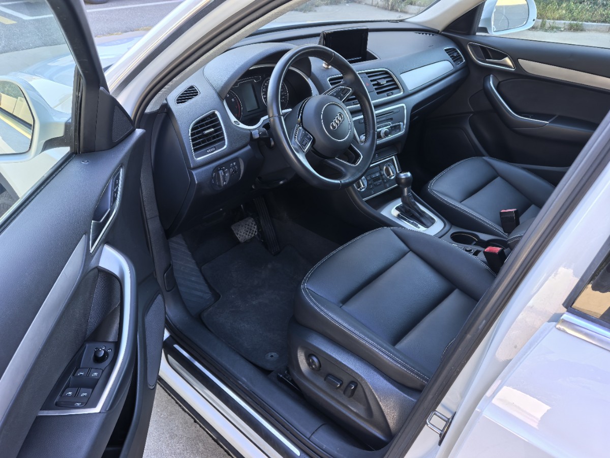 Audi Q3 2015 #4 Audi Q3 2015 صورة سيارة #4