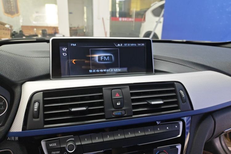 BMW 3 Series 2018 #15 BMW 3 Series 2018 immagine di auto #15