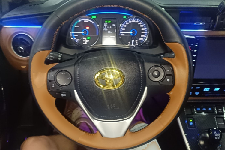 Toyota Corolla Hybird E+ 2019 image de voiture #11