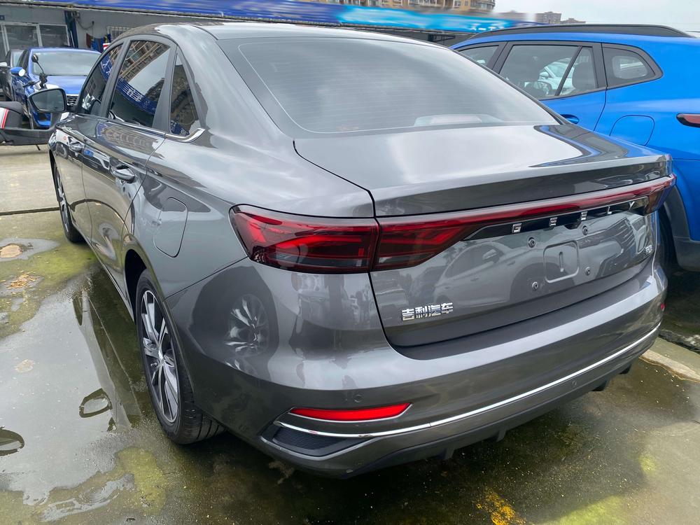 GEELY Emgrand 2023 #4 GEELY Emgrand 2023 car image #4