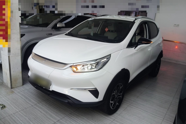 BYD Yuan Pro 2023 car image #2