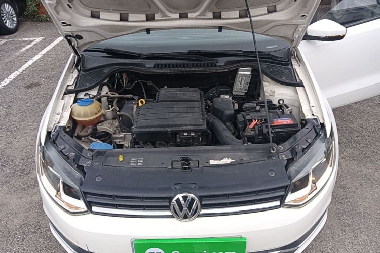 Volkswagen Polo 2015 #20 Volkswagen Polo 2015 car image #20
