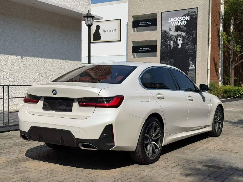 BMW 3 Series 2024 #9 BMW 3 Series 2024 car image #9