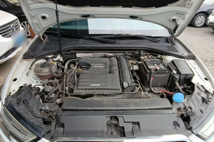 Audi A3 2019 car image #20