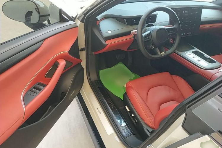 MI SU7 2025 car image #12