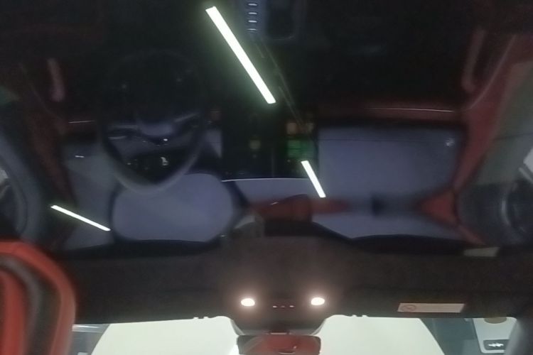 MI SU7 2025 car image #20