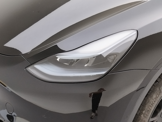 Tesla Model Y 2023 #11 Tesla Model Y 2023 car image #11