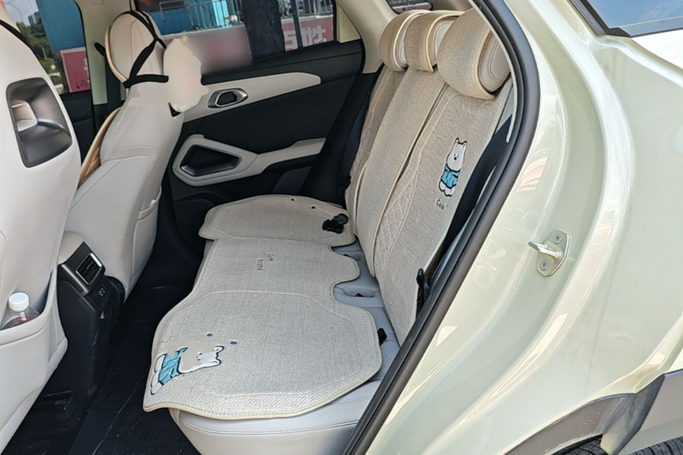 BYD YuanUP 2025 #17 BYD YuanUP 2025 car image #17