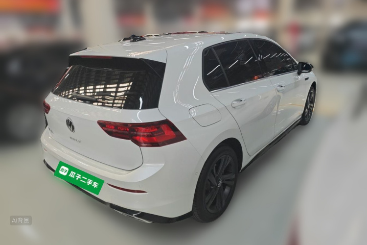 Volkswagen Golf 2022 car image #7