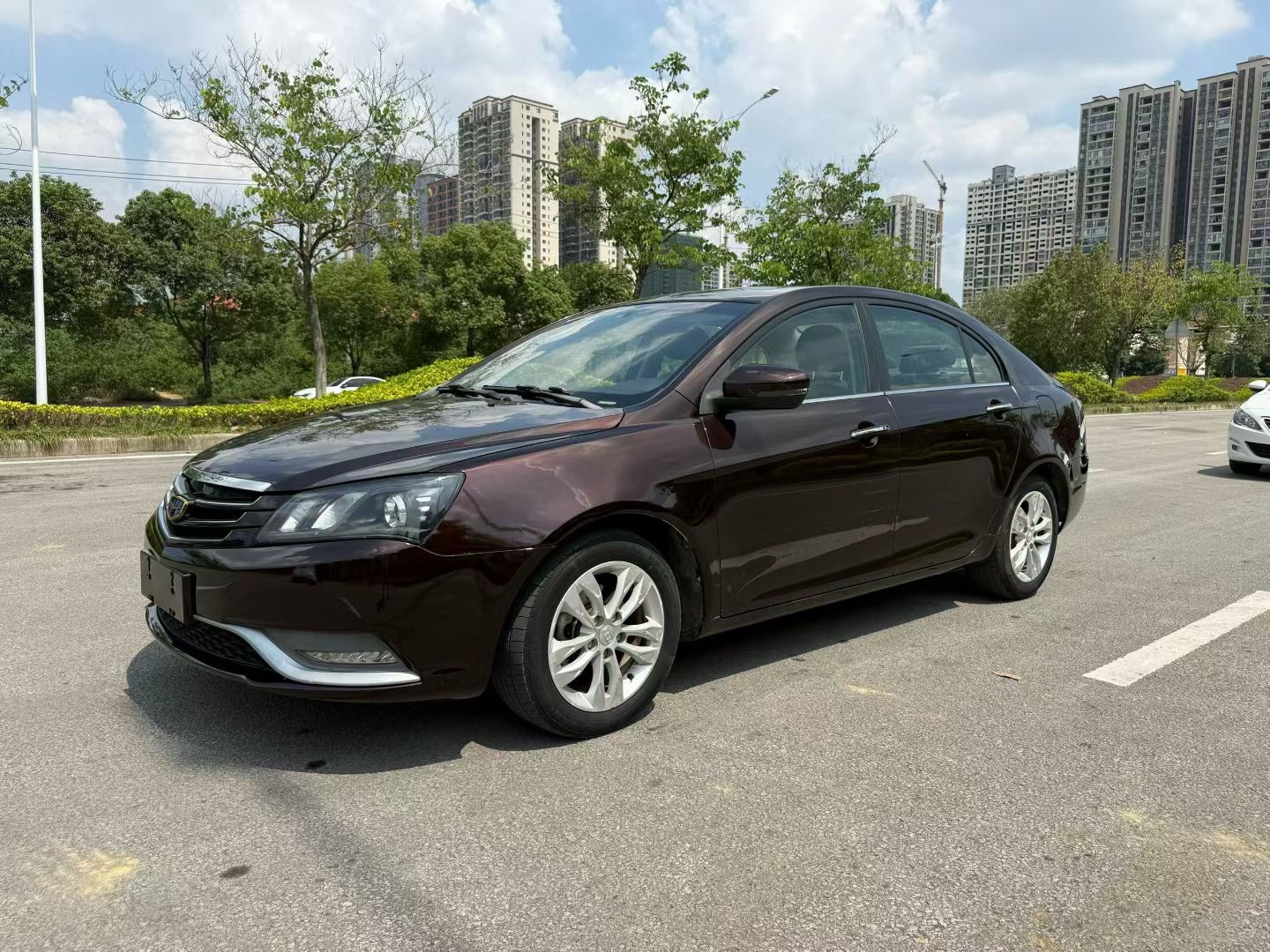 GEELY Emgrand 2015 GEELY Emgrand 2015 car image