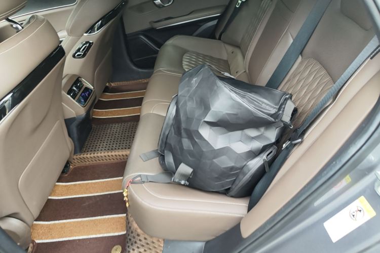 BYD Han 2021 car image #17