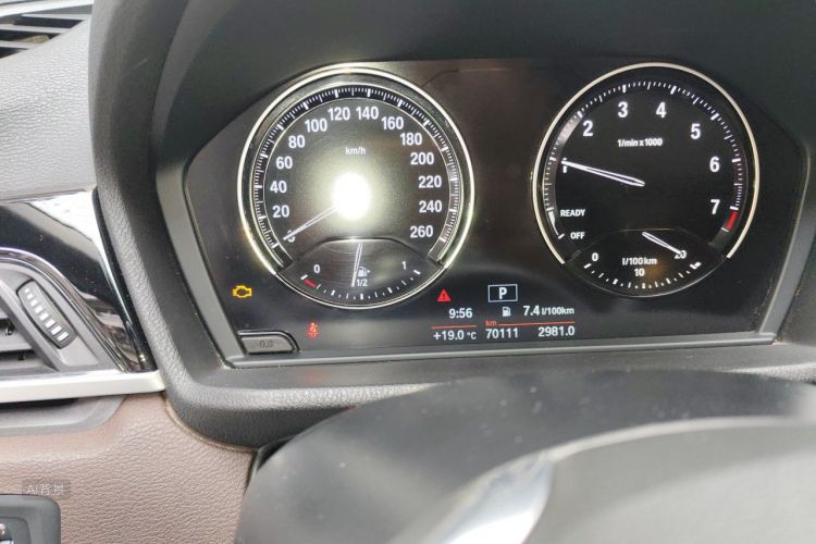BMW X1 2020 car image #14