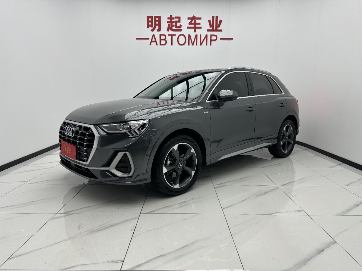 Audi Q3 2022 car image 