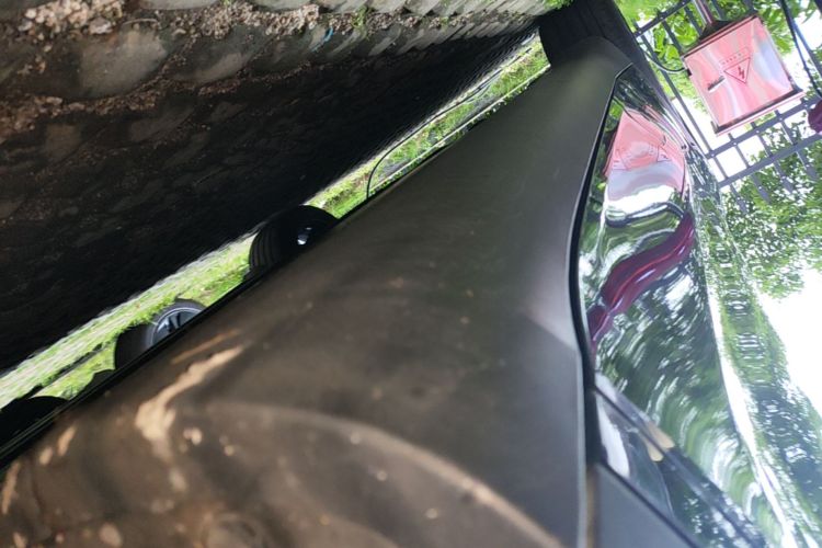 Tesla Model Y 2025 car image #26