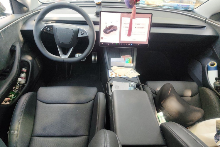 Tesla Model 3 2025 #11 Tesla Model 3 2025 car image #11