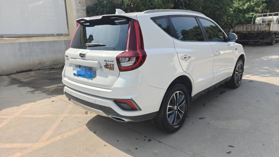 GEELY Vision X6 2019 car image #3