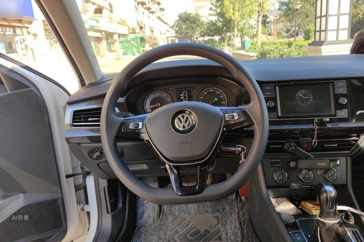 Volkswagen Lavida 2019 car image #12
