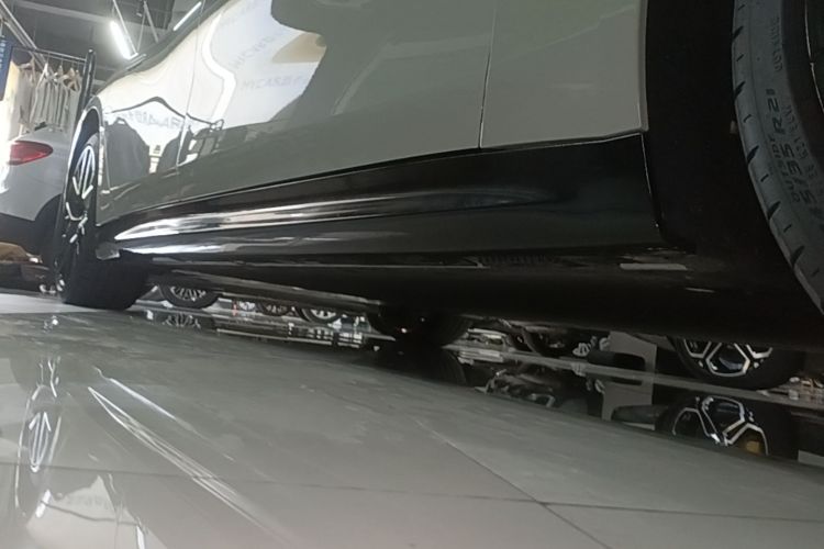 MI SU7 2025 car image #26