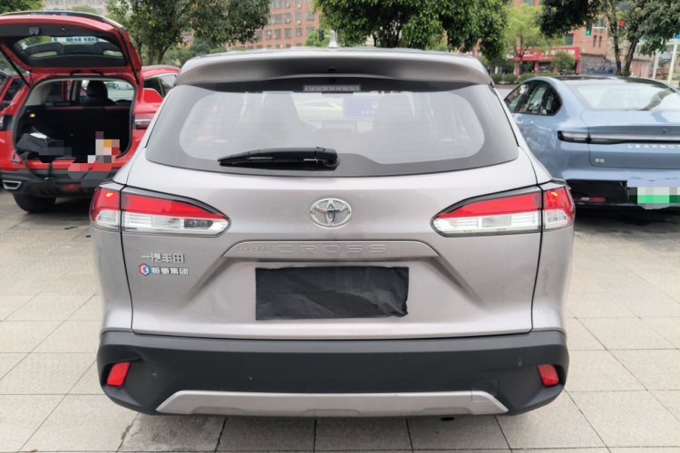 Toyota Corolla Cross 2025 #6 Toyota Corolla Cross 2025 car image #6
