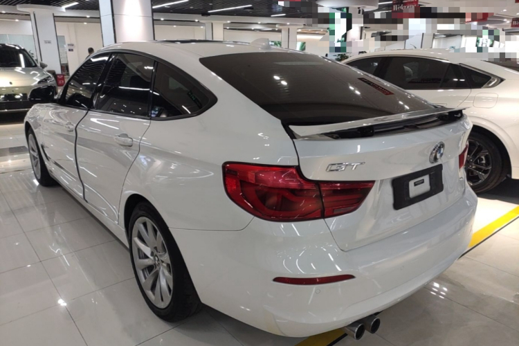 BMW 3 Series GT 2019 #7 BMW 3 Series GT 2019 car image #7