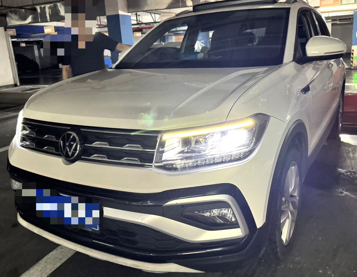 Volkswagen T-Cross 2021 Volkswagen T-Cross 2021 car image