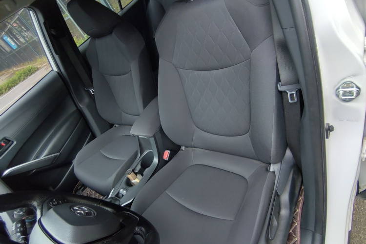 Toyota Corolla Cross 2023 car image #16