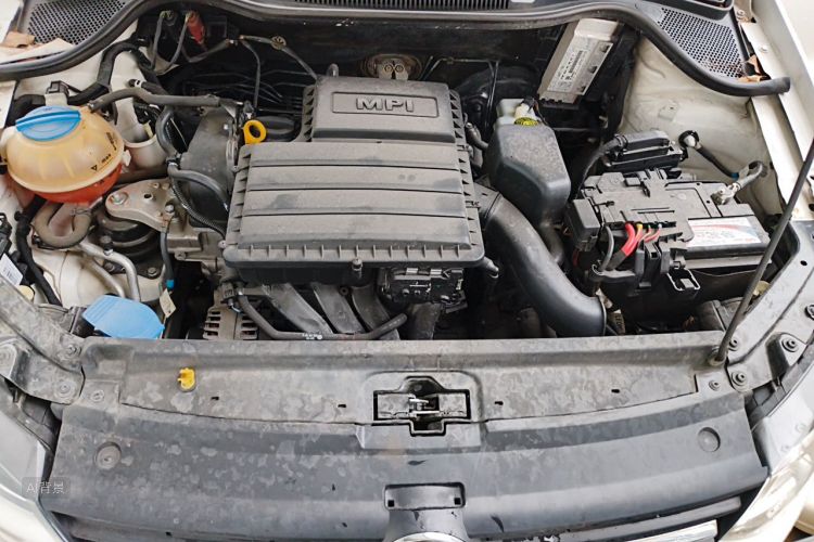 Volkswagen Polo 2016 car image #22