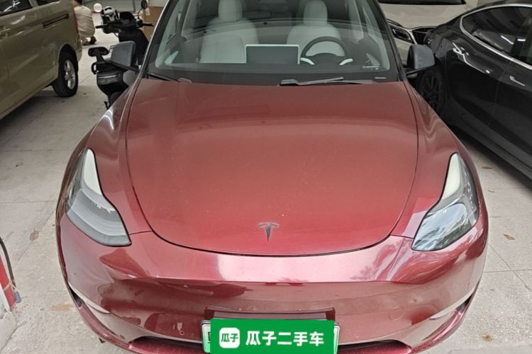 Tesla Model Y 2021 car image #3