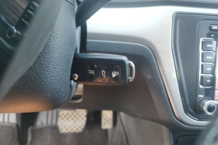 Volkswagen Lavida 2016 car image #11