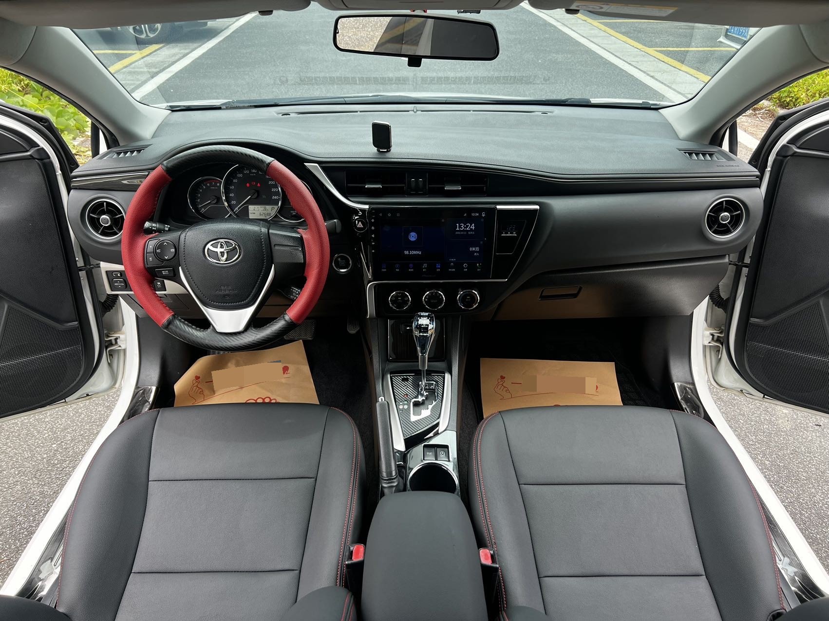 Toyota Corolla 2018 #6 Toyota Corolla 2018 car image #6