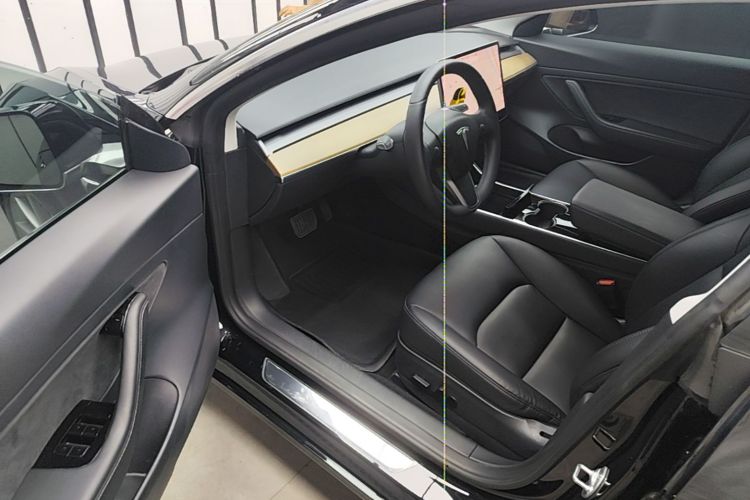 Tesla Model 3 2020 #16 Tesla Model 3 2020 car image #16