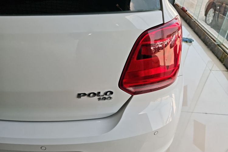 Volkswagen Polo 2018 صورة سيارة #8