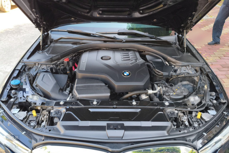 BMW 3 Series 2022 #22 BMW 3 Series 2022 car image #22