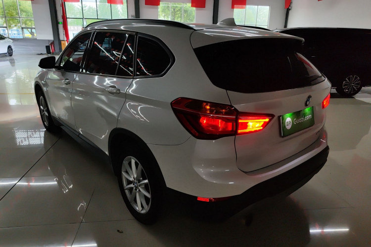 BMW X1 2019 car image #7