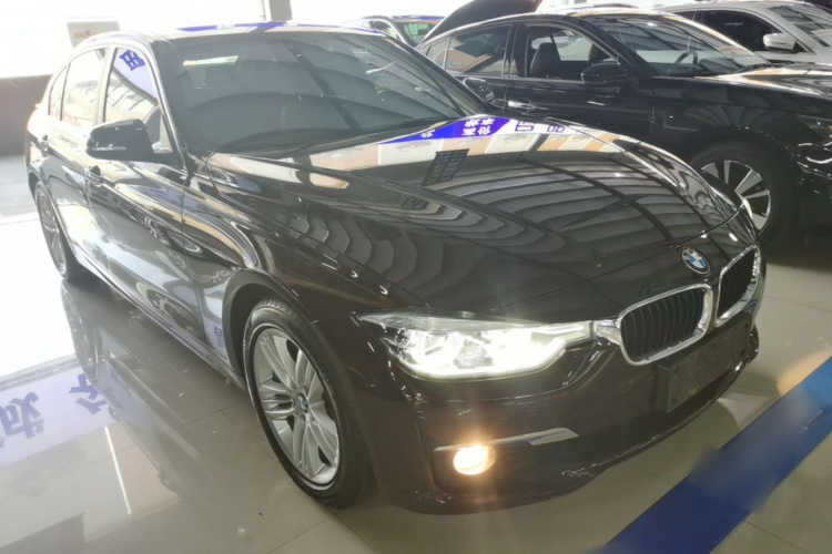 BMW 3 Series 2017 car image #4