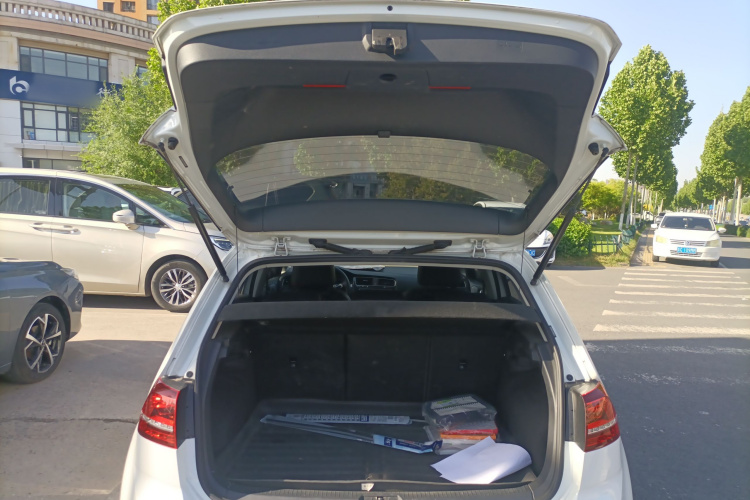 Volkswagen Golf 2017 #19 Volkswagen Golf 2017 car image #19