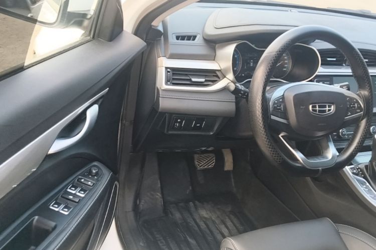 GEELY Emgrand 2020 #16 GEELY Emgrand 2020 car image #16