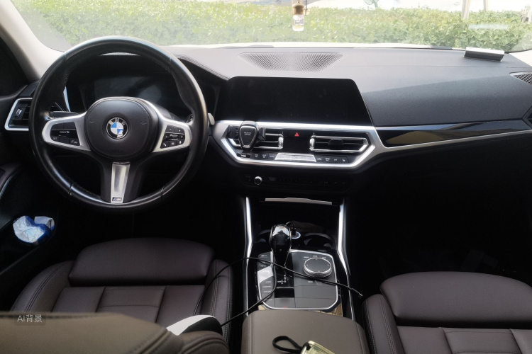 BMW 3 Series 2020 immagine di auto #11