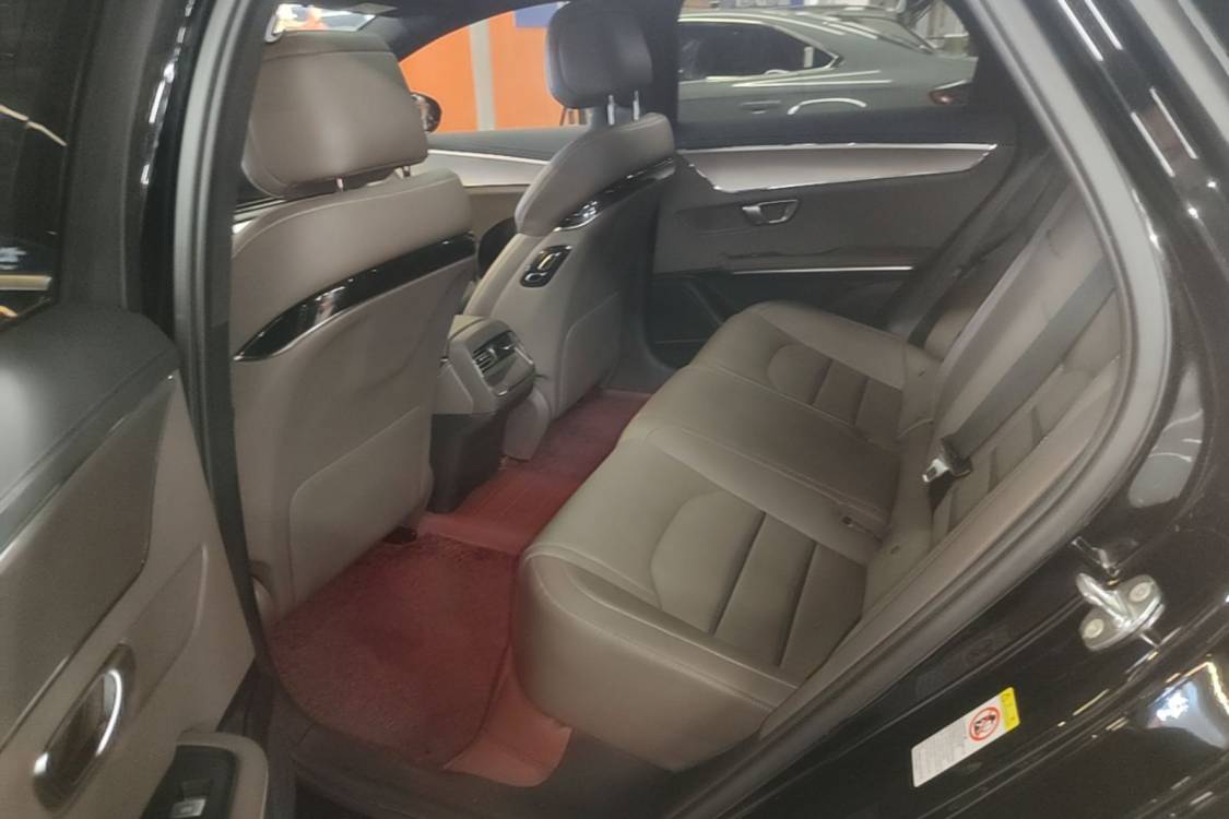 BYD Han 2021 car image #13