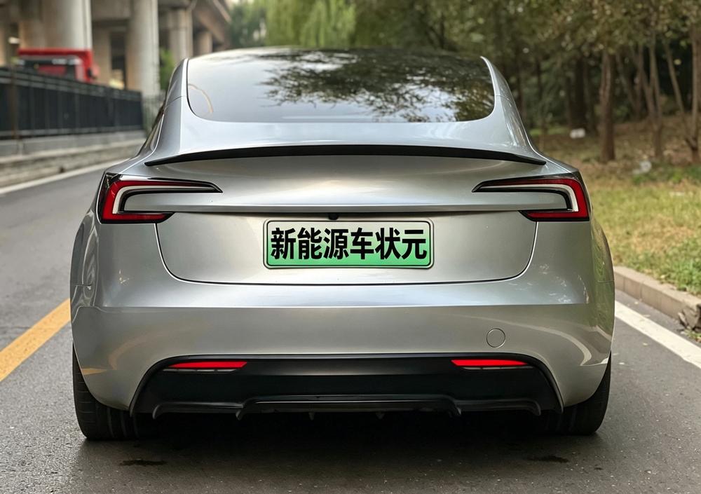 Tesla Model 3 2024 #4 Tesla Model 3 2024 car image #4