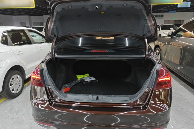 GEELY Emgrand 2020 car image #21