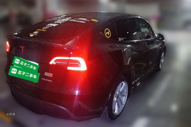 Tesla Model Y 2023 car image #7
