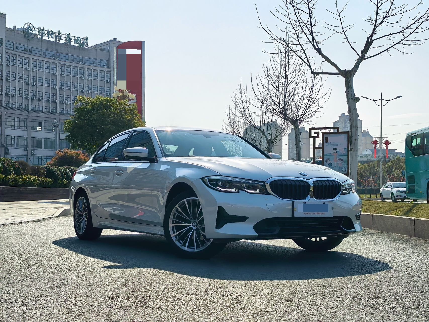 BMW 3 Series 2020 car image #3