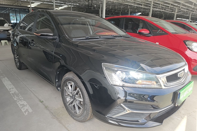 GEELY Emgrand 2019 #4 GEELY Emgrand 2019 صورة سيارة #4