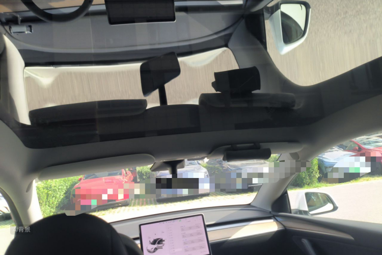Tesla Model Y 2021 #20 Tesla Model Y 2021 car image #20