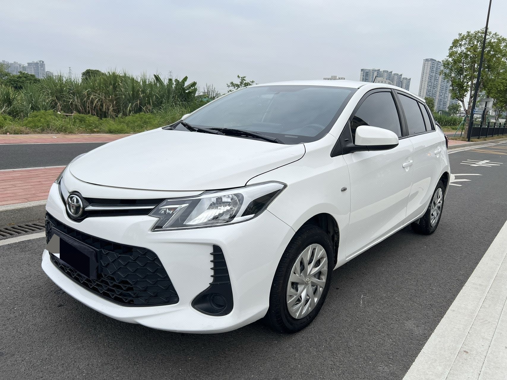 Toyota Vios FS 2023 изображение автомобиля 