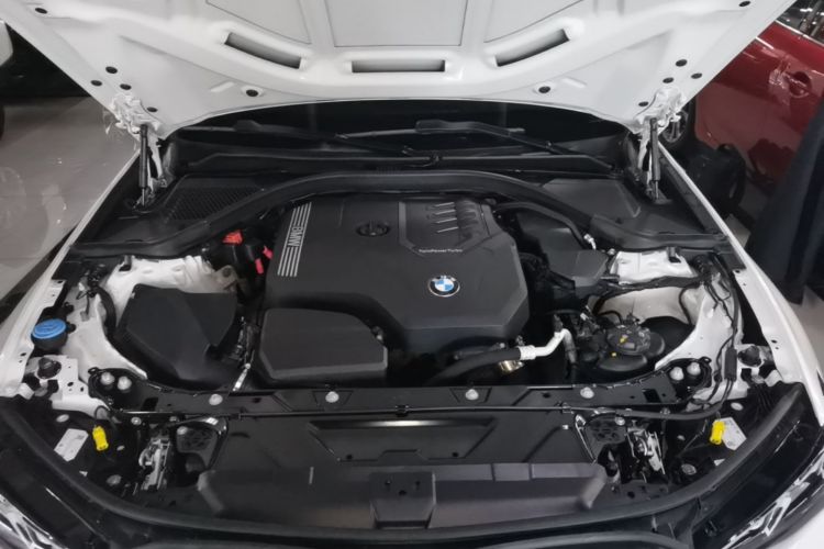 BMW 3 Series 2023 #20 BMW 3 Series 2023 car image #20