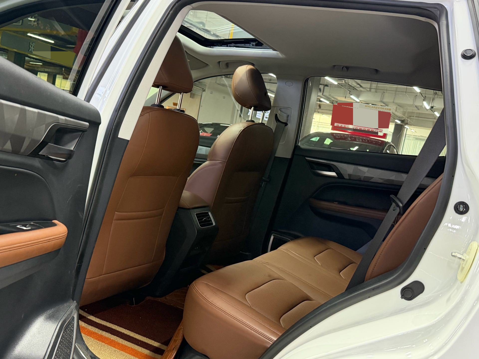 GEELY Vision X6 2023 صورة سيارة #4