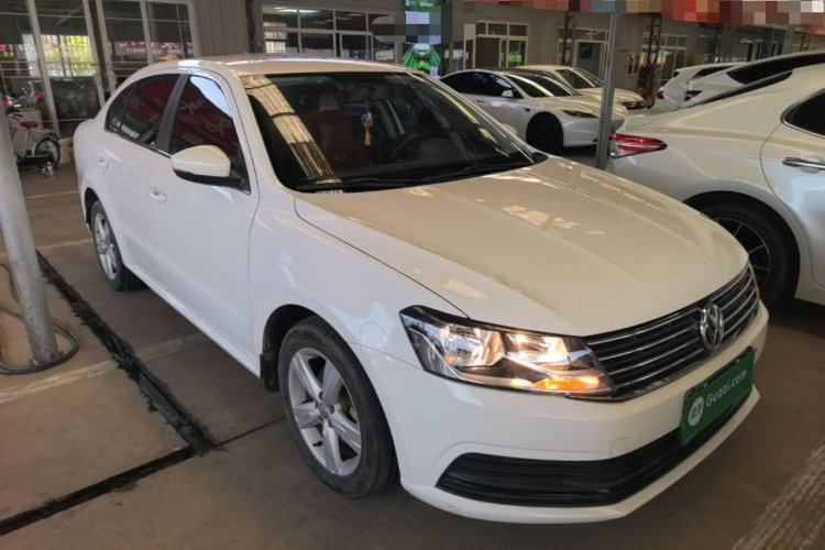 Volkswagen Lavida 2019 car image #4