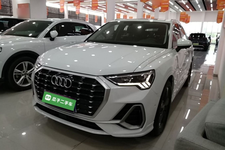 Audi Q3 2022 #2 Audi Q3 2022 car image #2